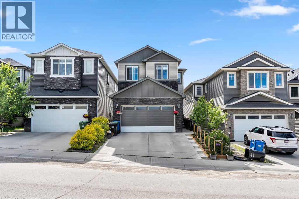 236 Nolanhurst Crescent NW - 1