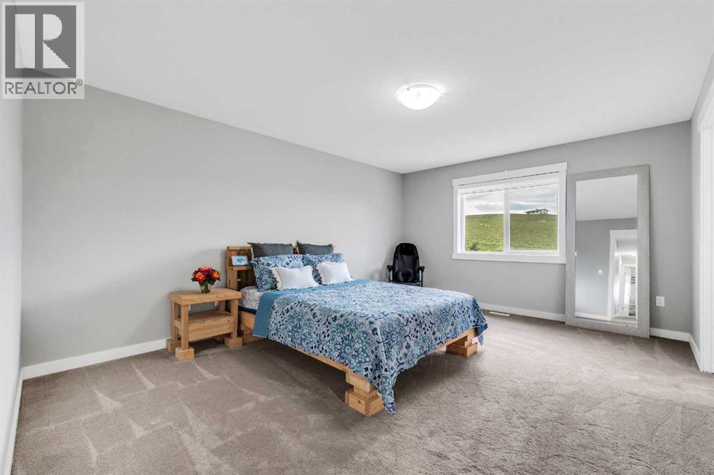 236 Nolanhurst Crescent NW - 26