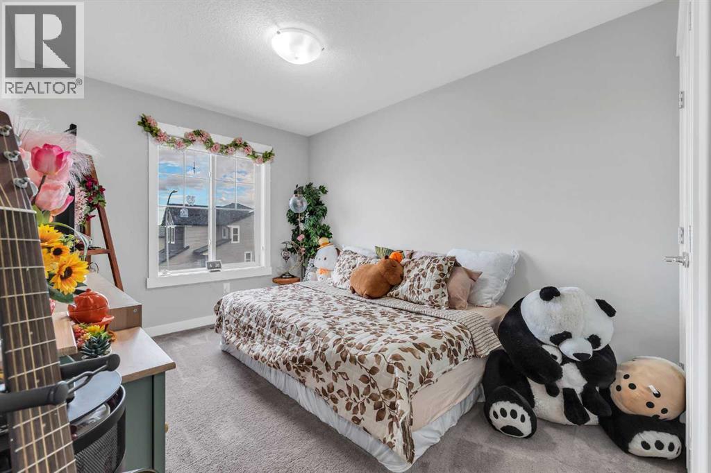 236 Nolanhurst Crescent NW - 33