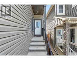 236 Nolanhurst Crescent NW - photo 3