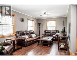 Living room - 40 United Church Road, Vittoria, ON N0E1W0 Photo 11