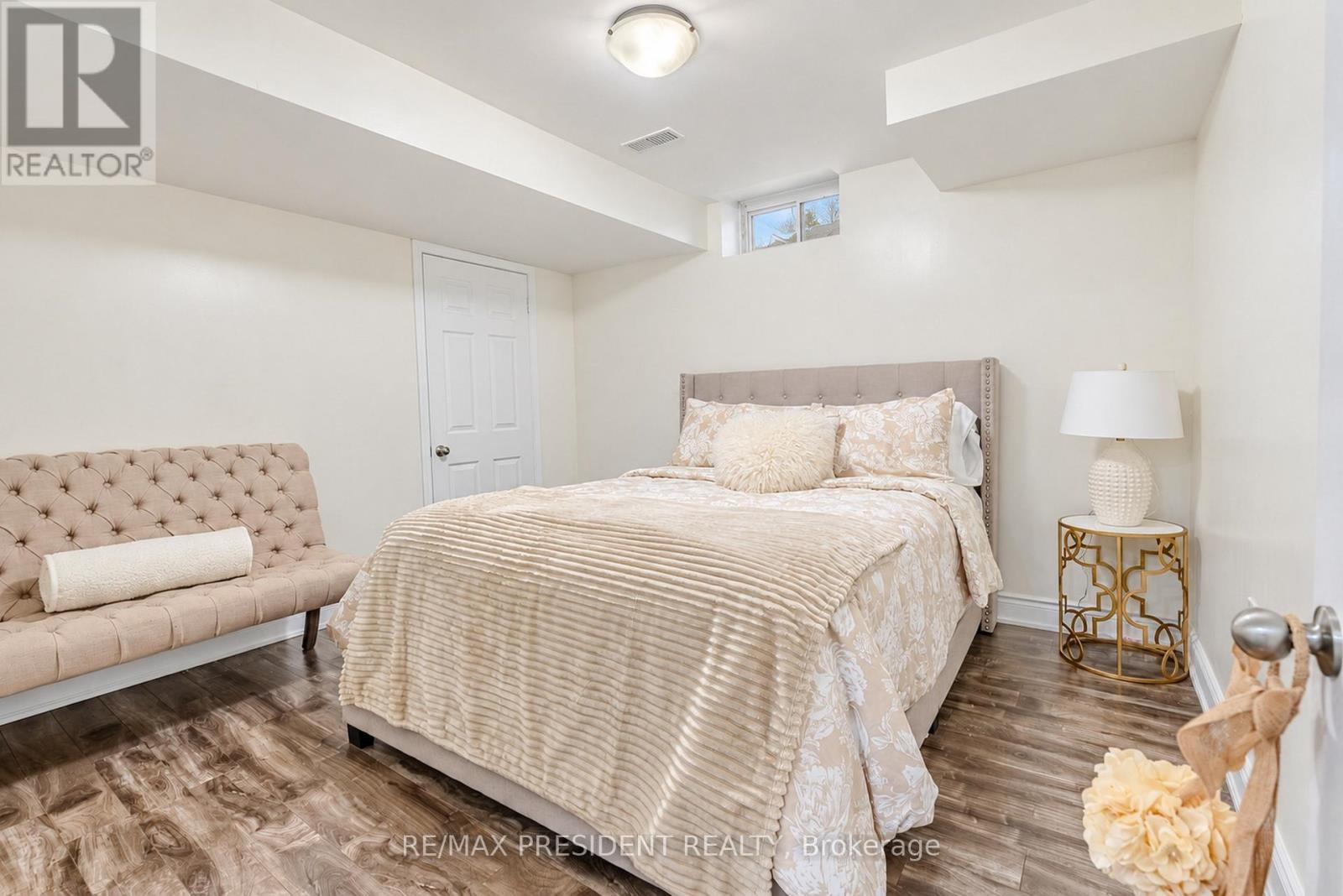 31 MONARCH DRIVE - Image 45
