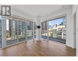 1916 - 352 Front Street W, Toronto, ON M5V0K3 Photo 9
