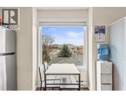 1041 Middleton Way Unit# 204, Vernon, BC V1B2N3 Photo 10