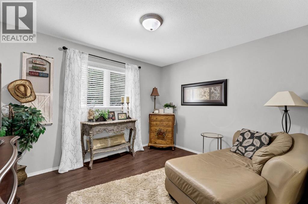 72 Sandstone Place SE - 19