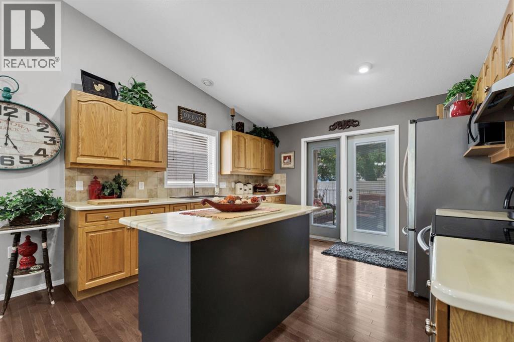 72 Sandstone Place SE - 13