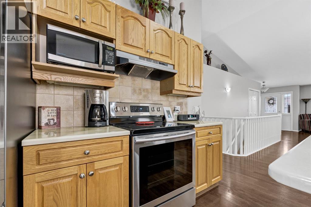 72 Sandstone Place SE - 17