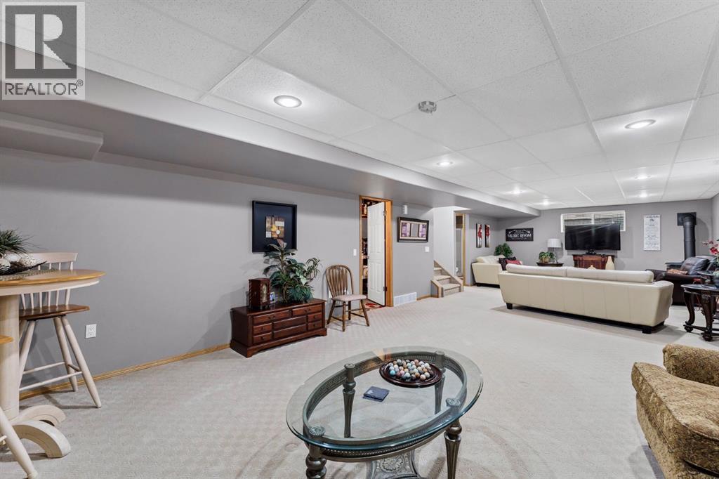 72 Sandstone Place SE - 34