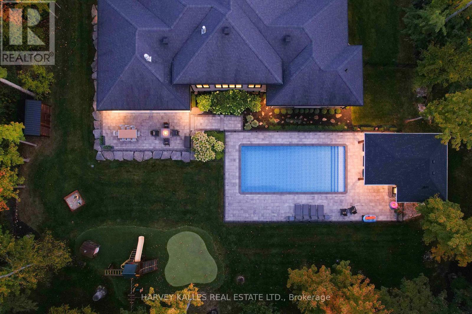 42 WINDFIELD DRIVE W - Image 45