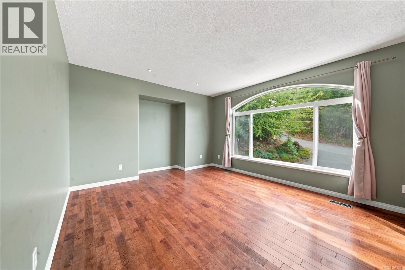 256 King Rd - Image 20