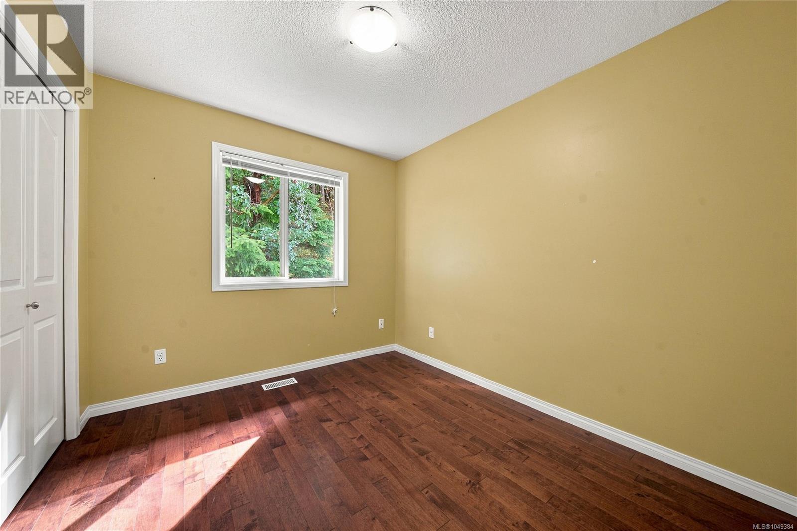 256 King Rd - 54
