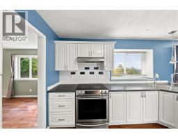 Entrance - 256 King Rd, Nanaimo, BC V9R6H9 Photo 10