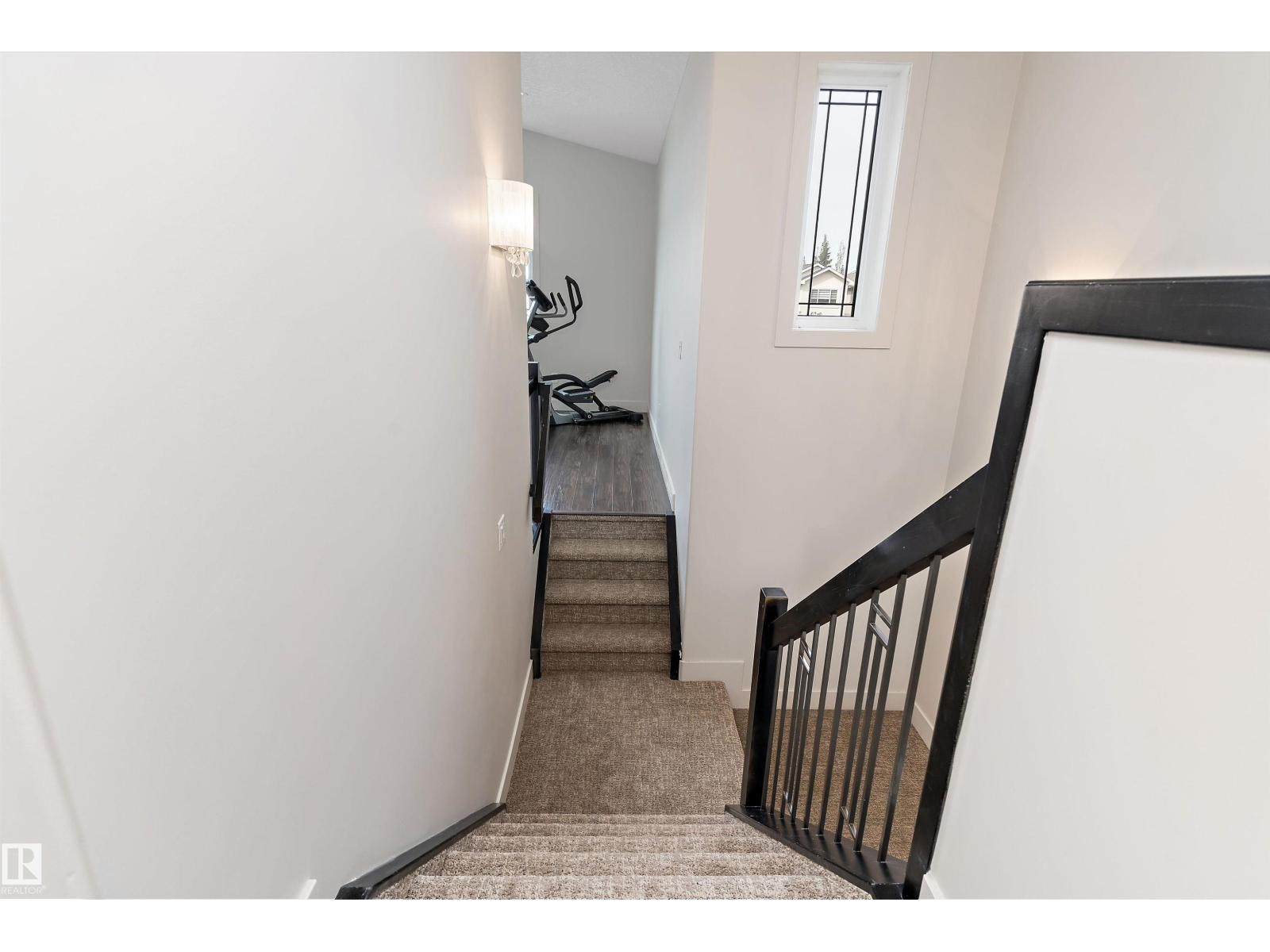 17535 110 ST NW - 5