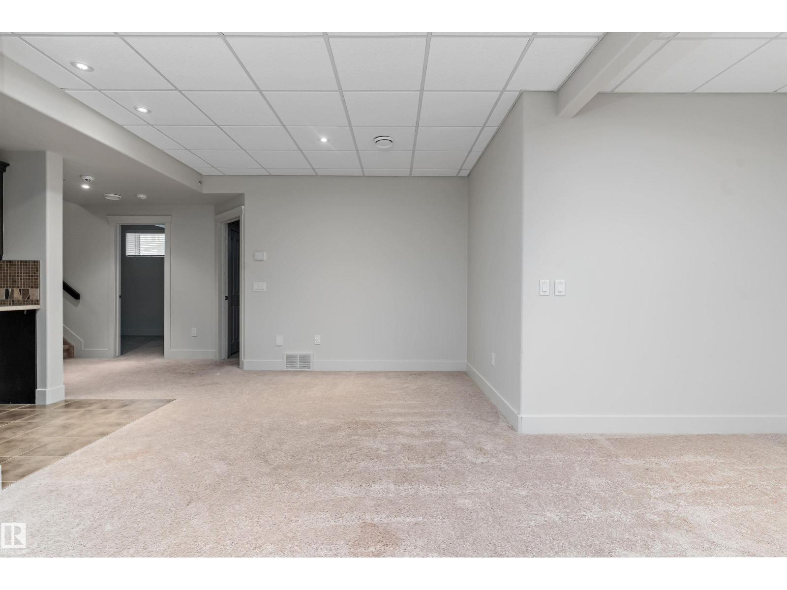 17535 110 ST NW - 39