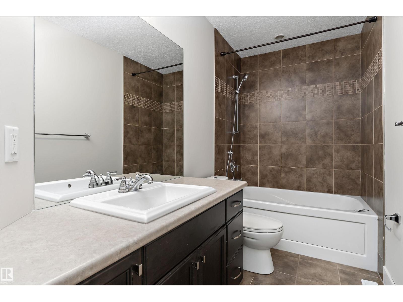 17535 110 ST NW - 18
