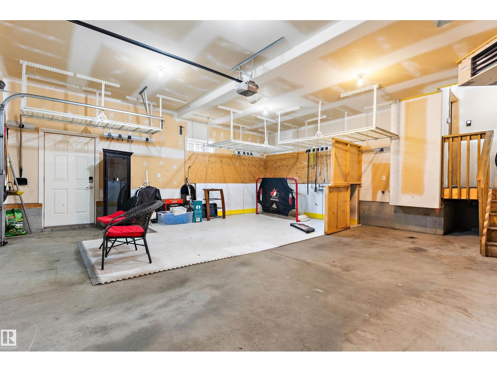 17535 110 ST NW - 50