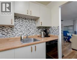 406 3258 Alder St, Saanich, BC V8X1P3 Photo 11
