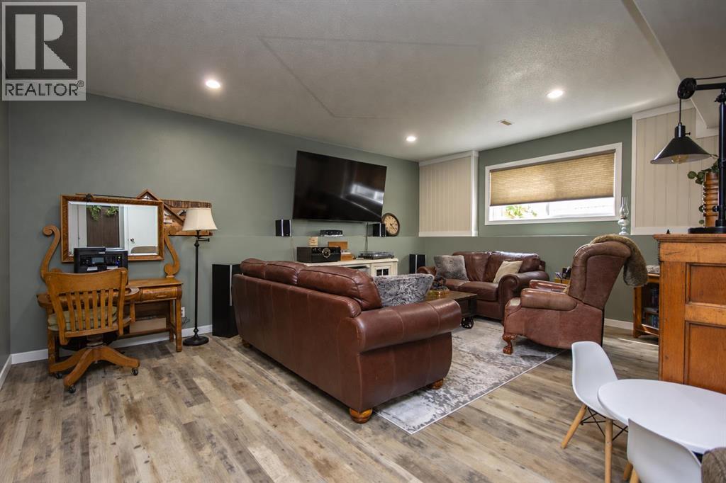 51 Dolan Close - 21