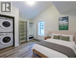 35- Takhini Meadows Drive, Whitehorse North, YT Y1A7A2 Photo 12