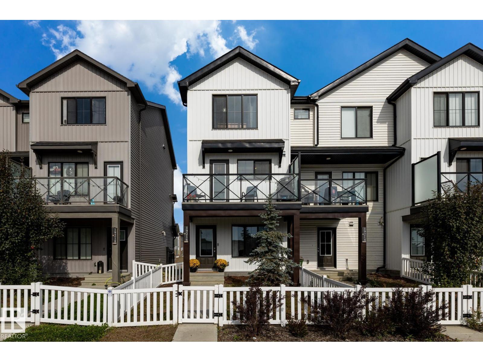 19216 27 AV NW - 34