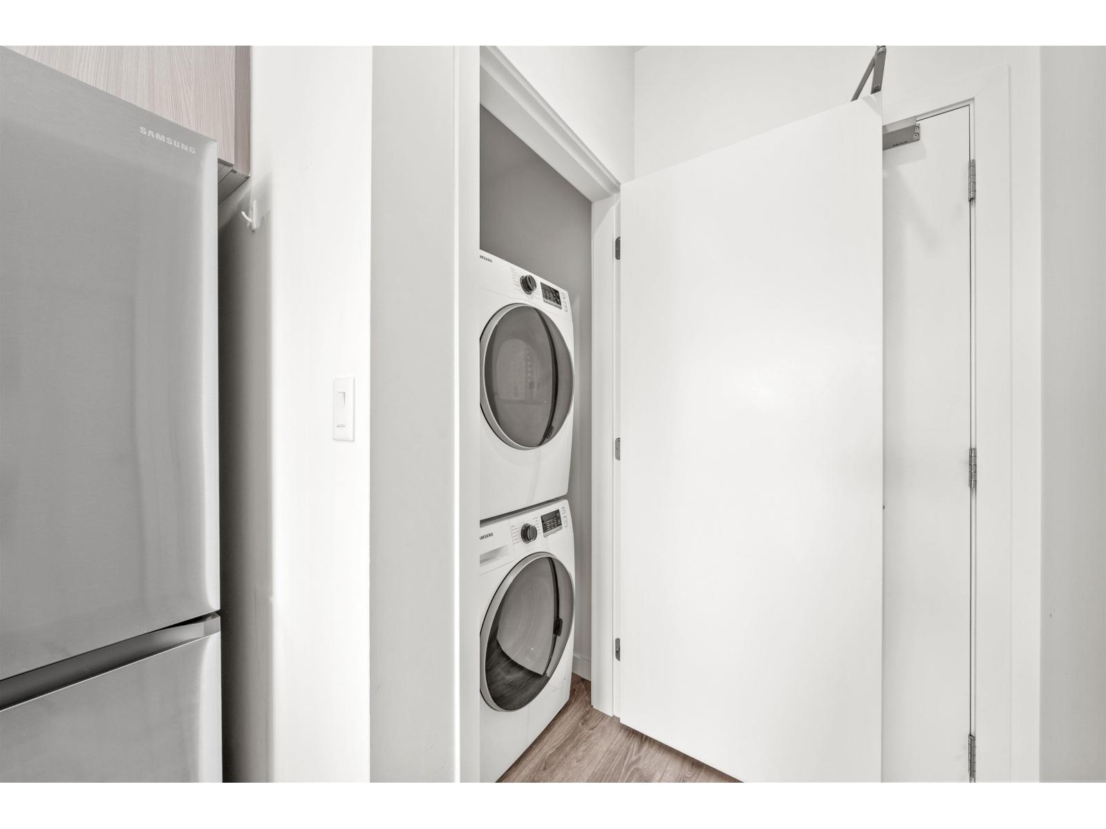 Photo of 305 10828 139A STREET 21