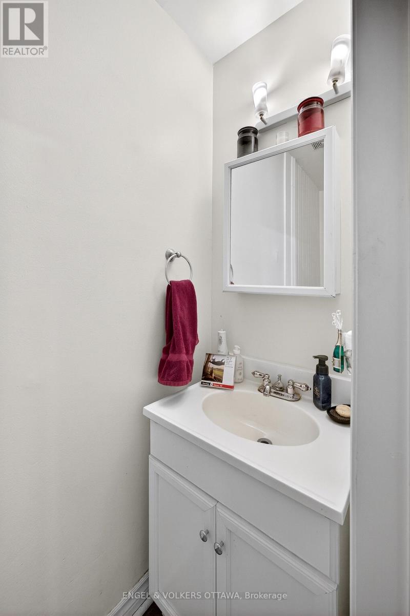 251 ARLINGTON AVENUE - 24