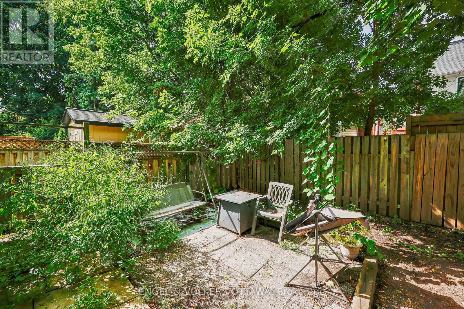 251 ARLINGTON AVENUE - 33