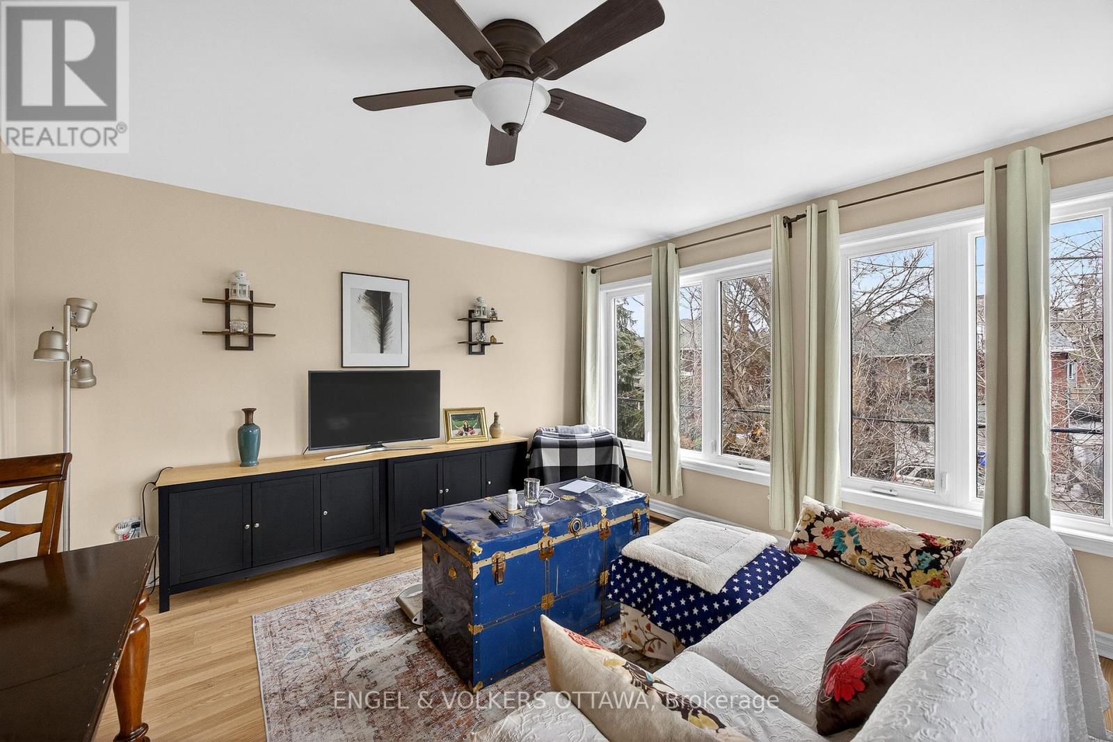 251 ARLINGTON AVENUE - 6