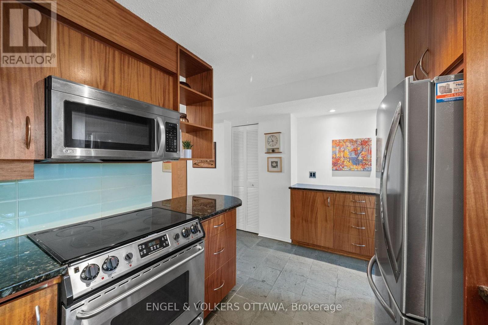 #6 290 CATHCART STREET - Image 10