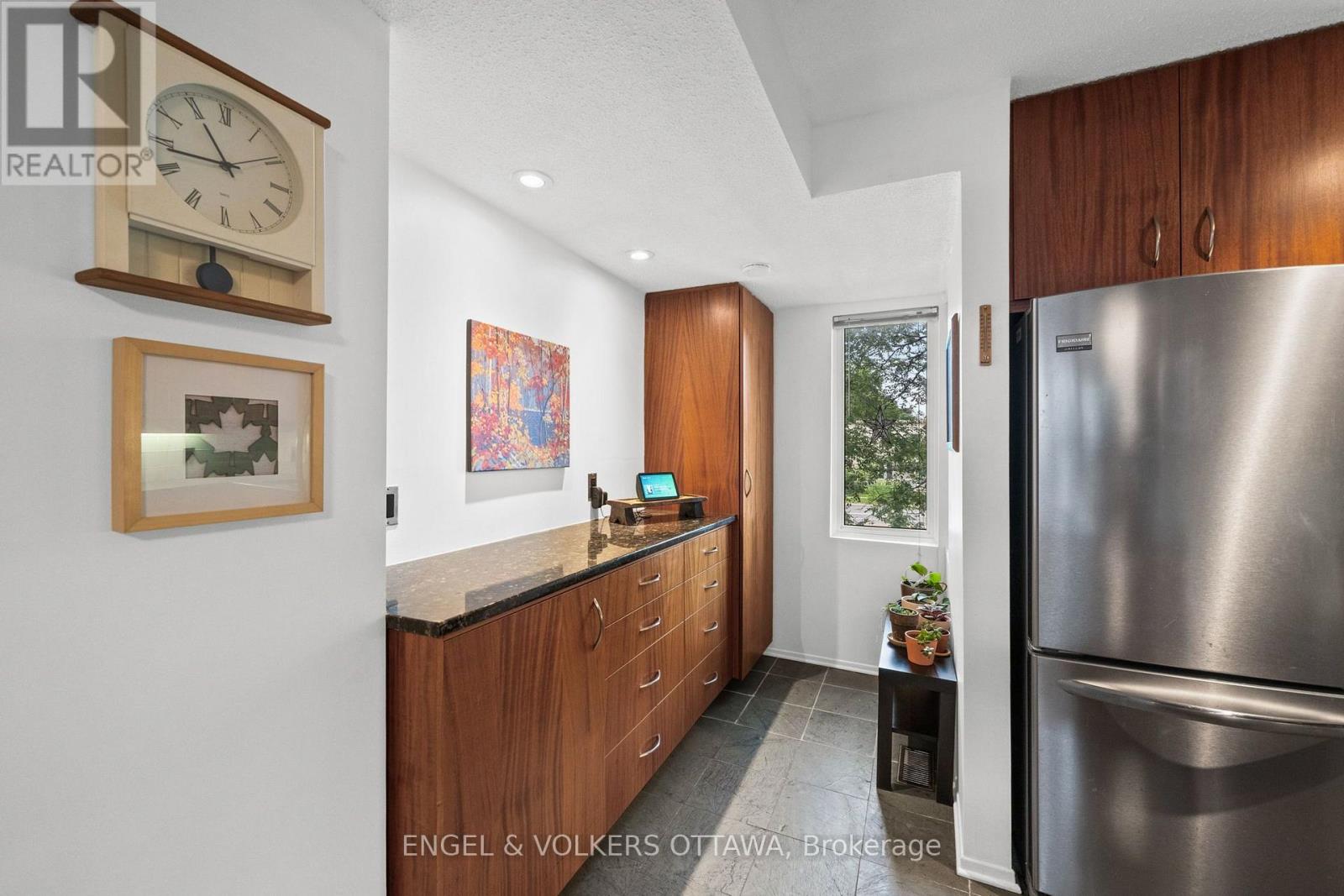 #6 290 CATHCART STREET - Image 11