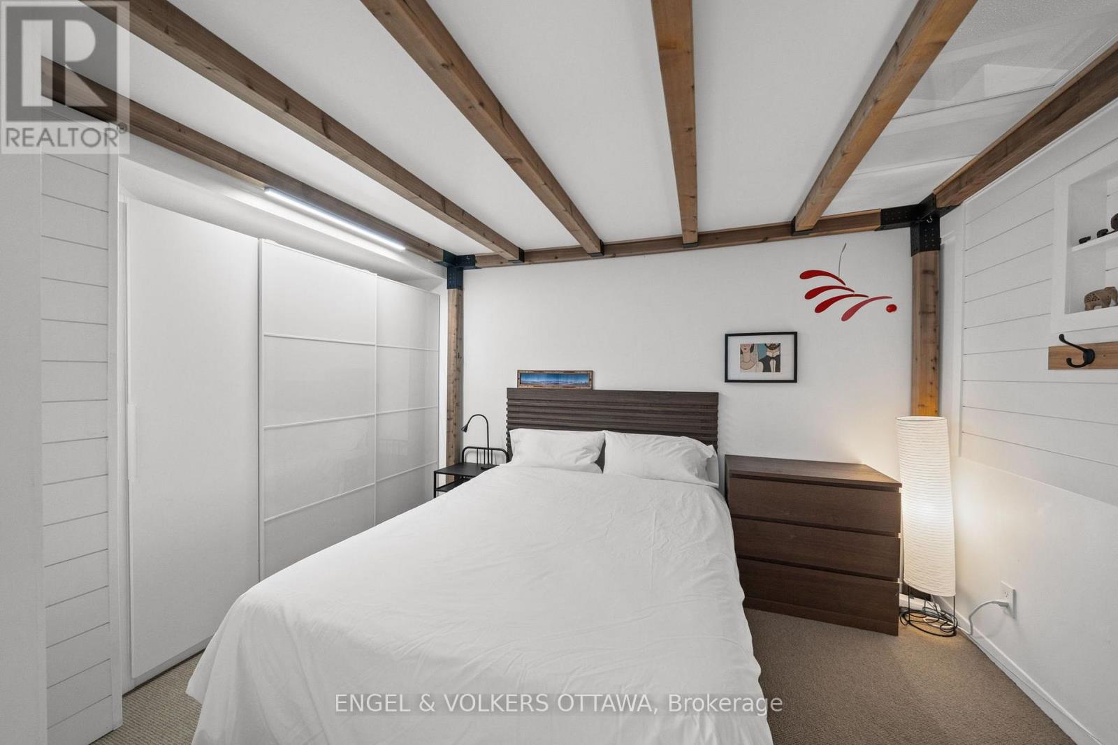 #6 290 CATHCART STREET - Image 21