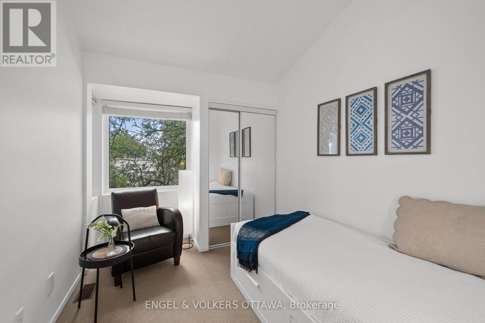 #6 290 CATHCART STREET - Image 24