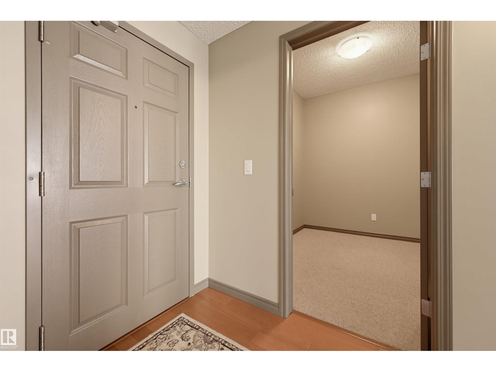 #610 10303 111 ST NW - 12
