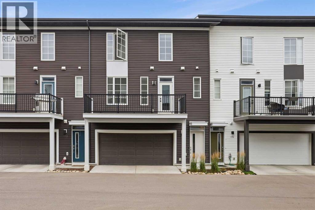 174 Walgrove Common SE - Image 40