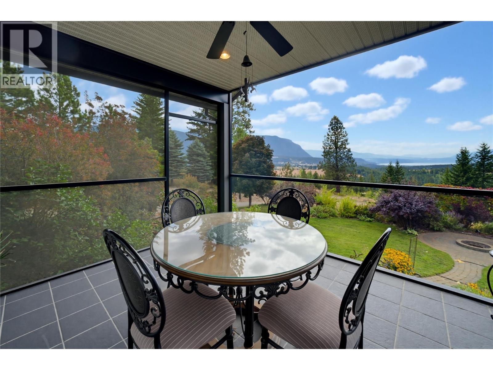 2708 Sunridge Place, Tappen
