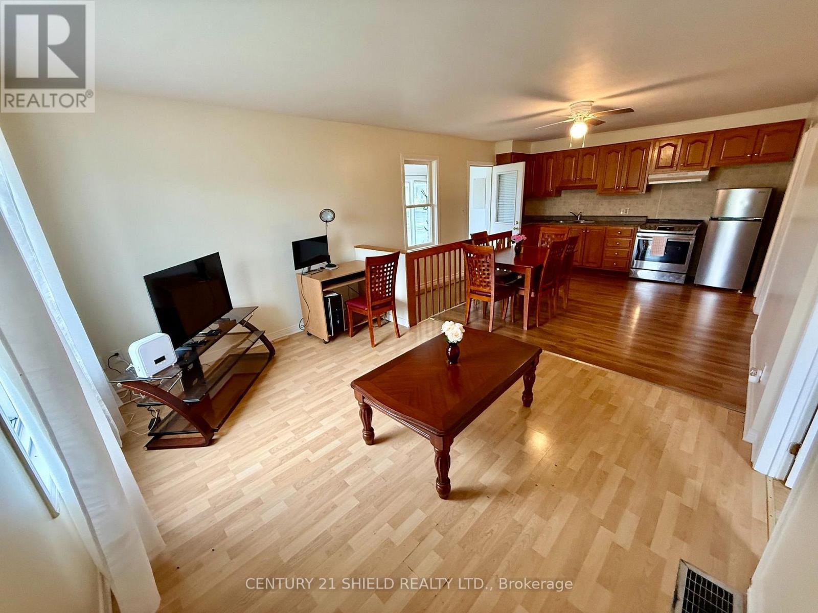 733-733A CUMBERLAND STREET, Cornwall — photo 8
