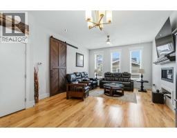 Primary Bedroom - 136 Comeau Crescent, Fort Mcmurray, AB T9K2X7 Photo 6