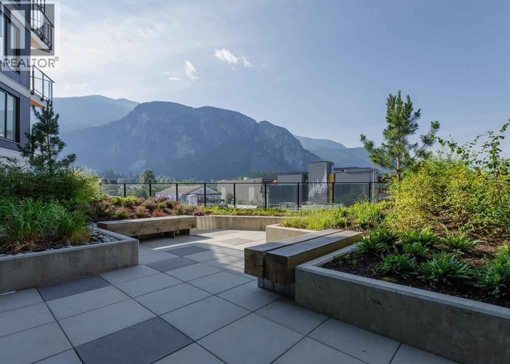 213 1365 PEMBERTON AVENUE, Squamish — photo 3