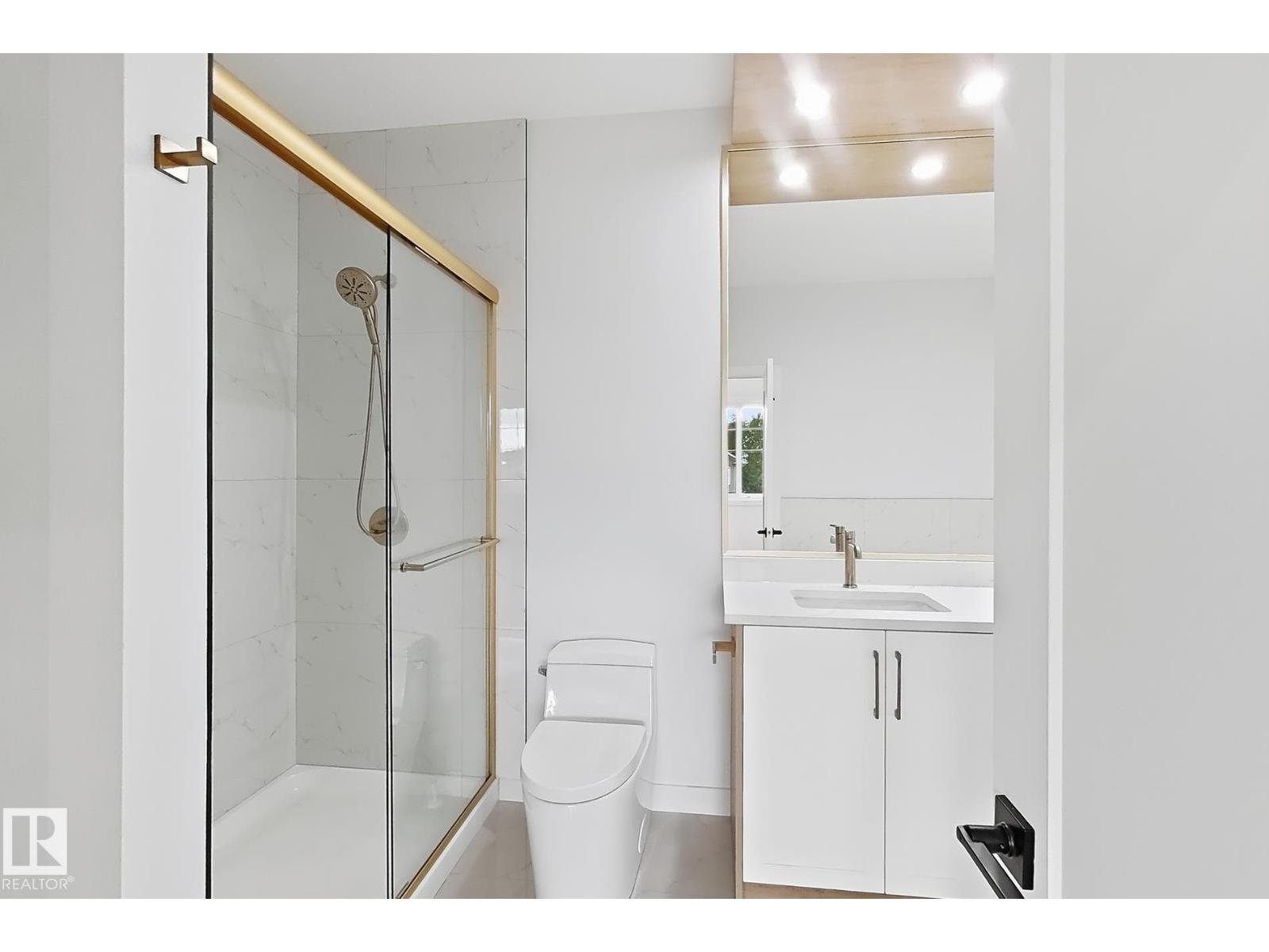 5411 64 ST - 26