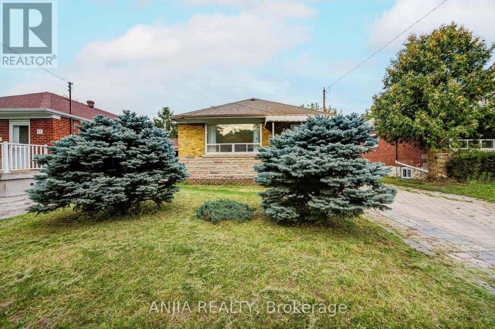 91 CANLISH ROAD, Toronto photo 2