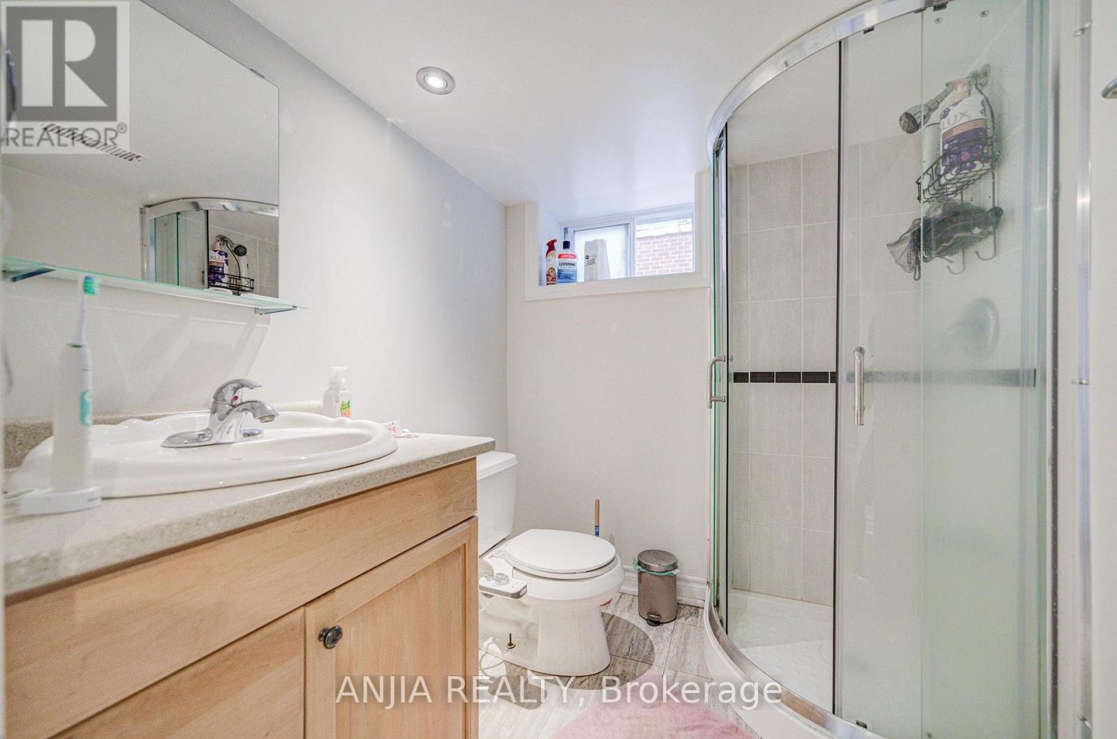 91 CANLISH ROAD - 45