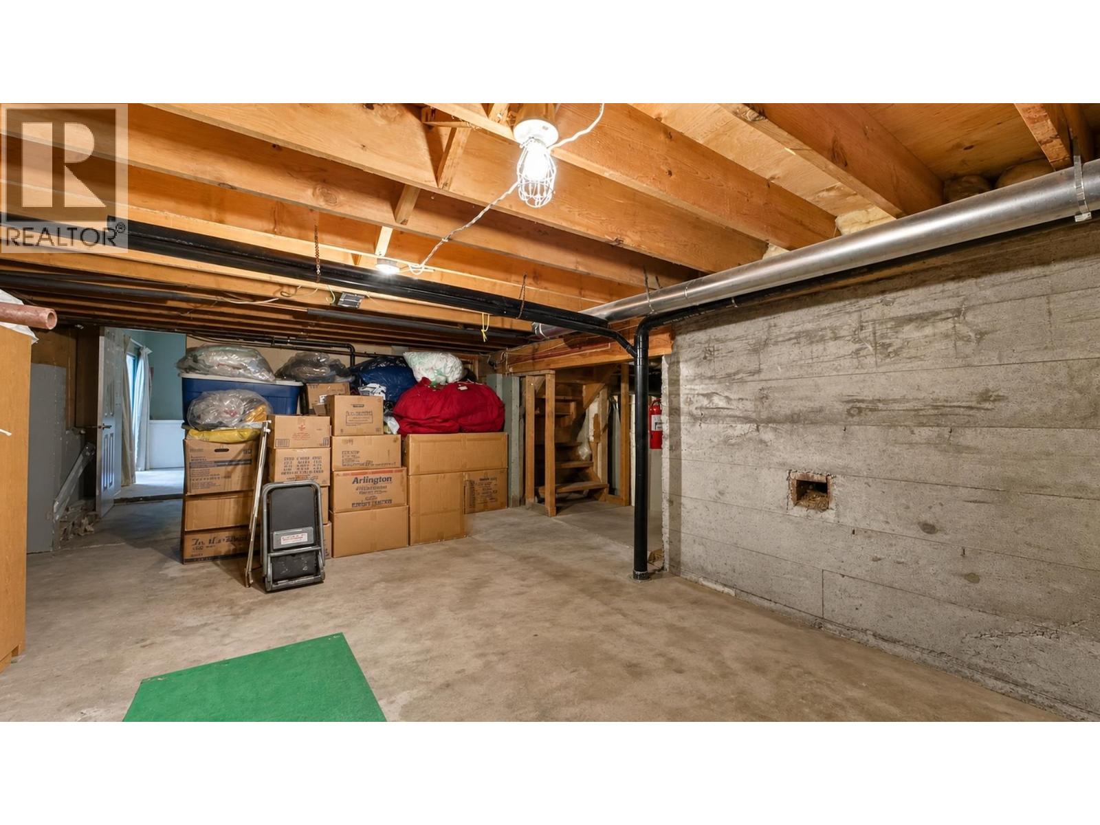 Photo of 1679 WESTOVER ROAD 19