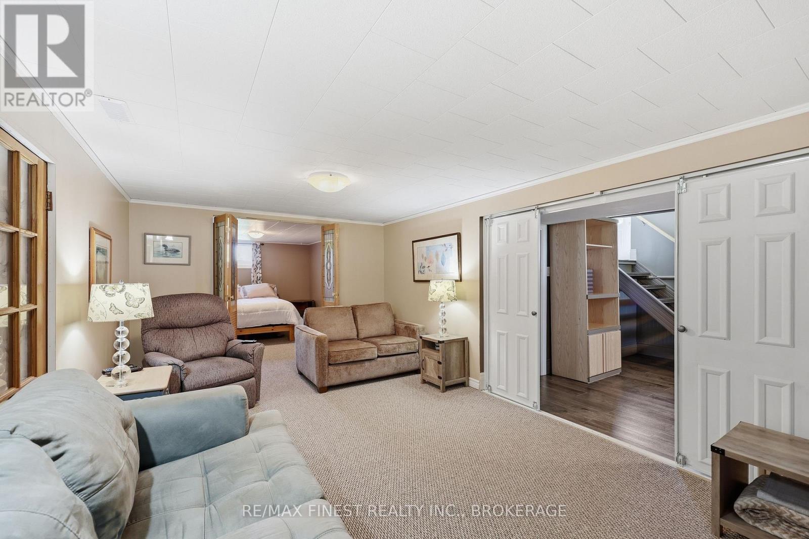 598 PETWORTH ROAD - Image 21