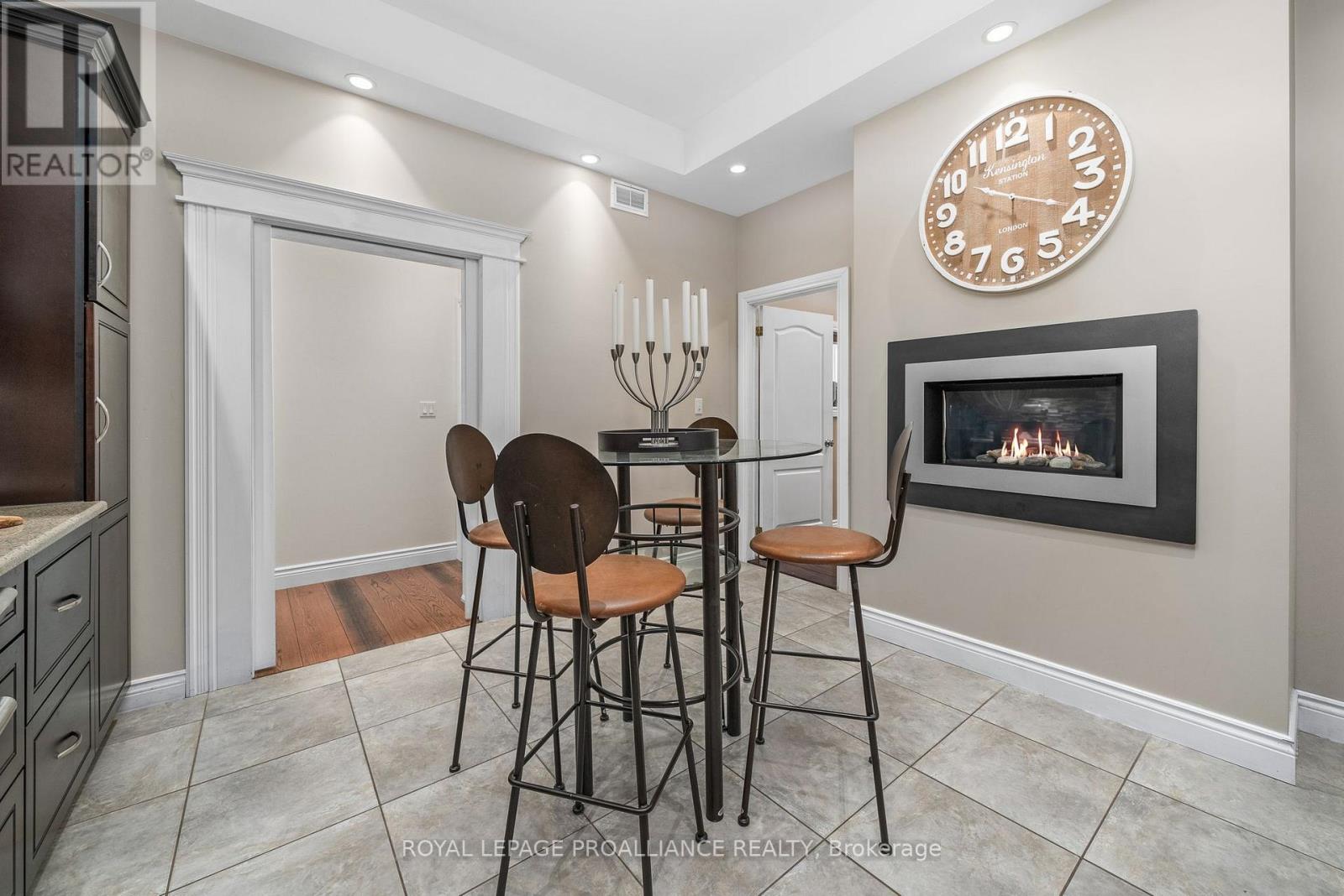 17B HUGHES LANE - 18