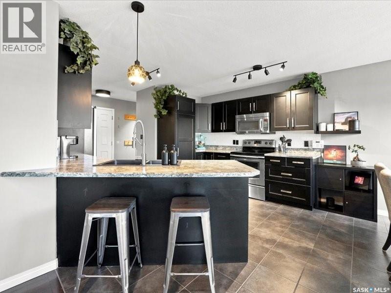 716 QUESSY DRIVE - 10