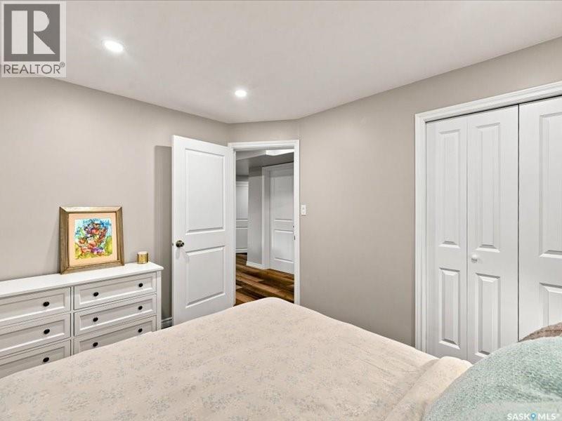 716 QUESSY DRIVE - 39