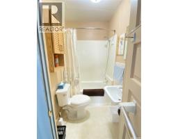 210 Centre Street, Nipawin, SK S0E1E0 Photo 16