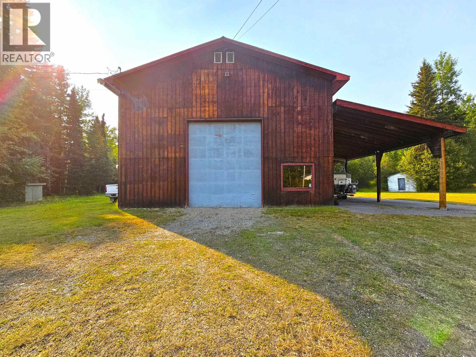 Photo 26 of 40 — 6424 GAUTHIER ROAD · Prince George, BC