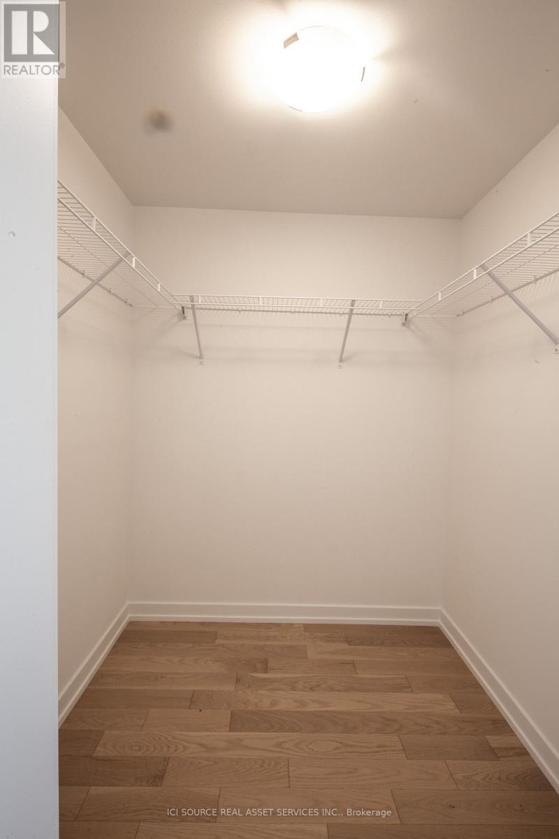 66B PERTH AVENUE - 10