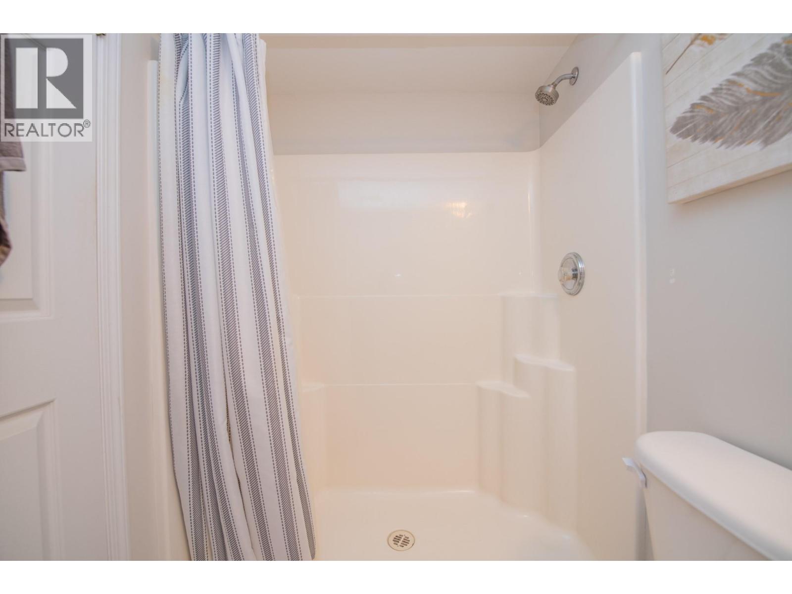 #215 4900 Okanagan Avenue - 24
